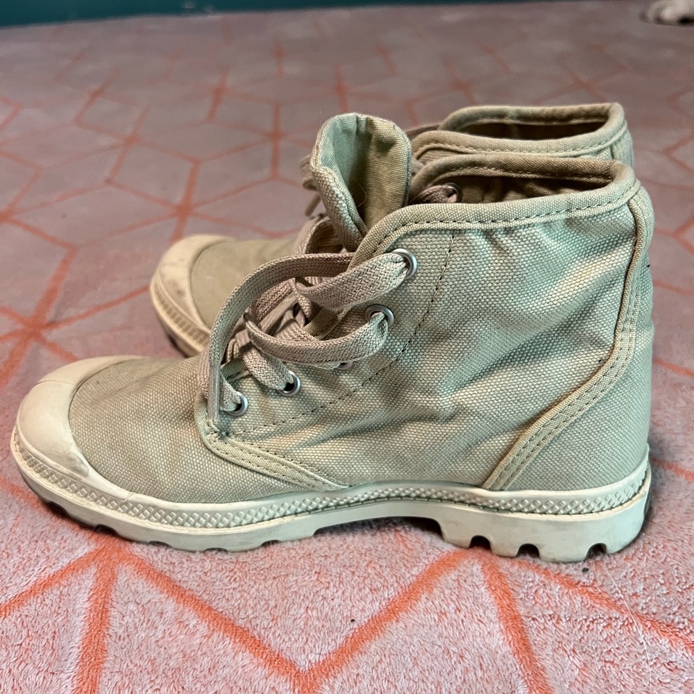 Palladium size 6